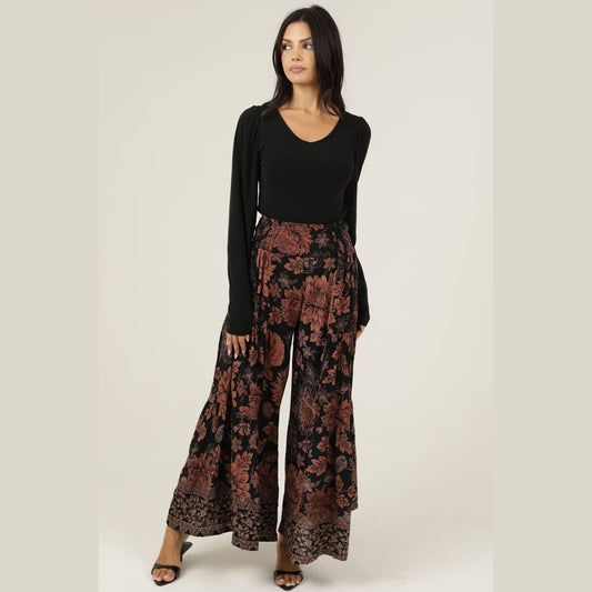 WIDE LEG PRINTED PANTS