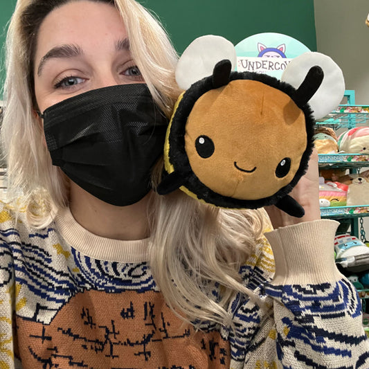 Snacker Fuzzy Bumblebee - The Feral Market
