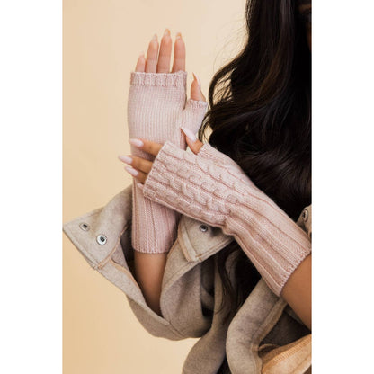 Winter Cable Knit Fingerless Gloves – Ideal for Smartphones