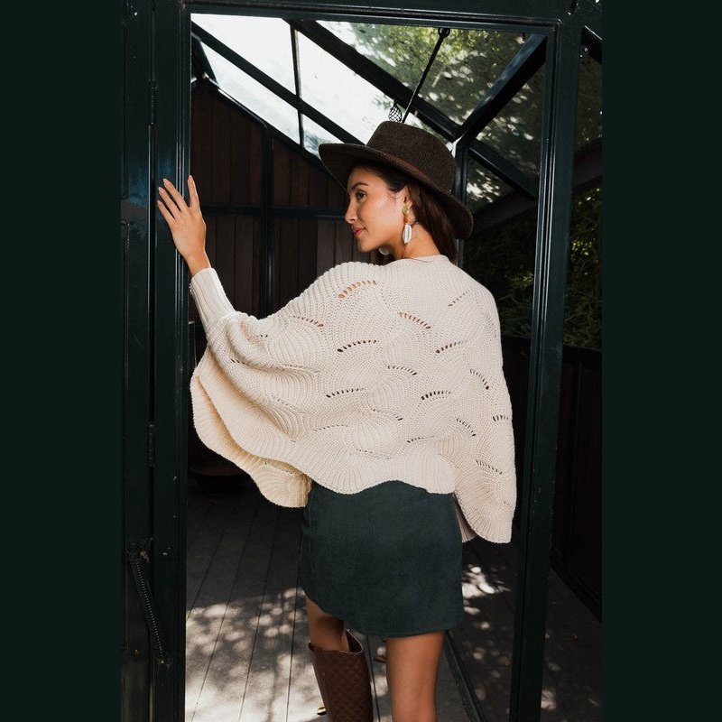 Ribbed Knit Pattern Poncho