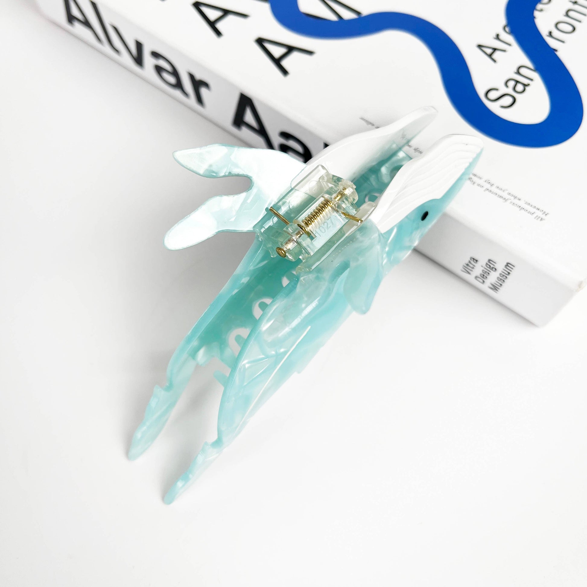 Green Whale Claw Clip - The Feral Market