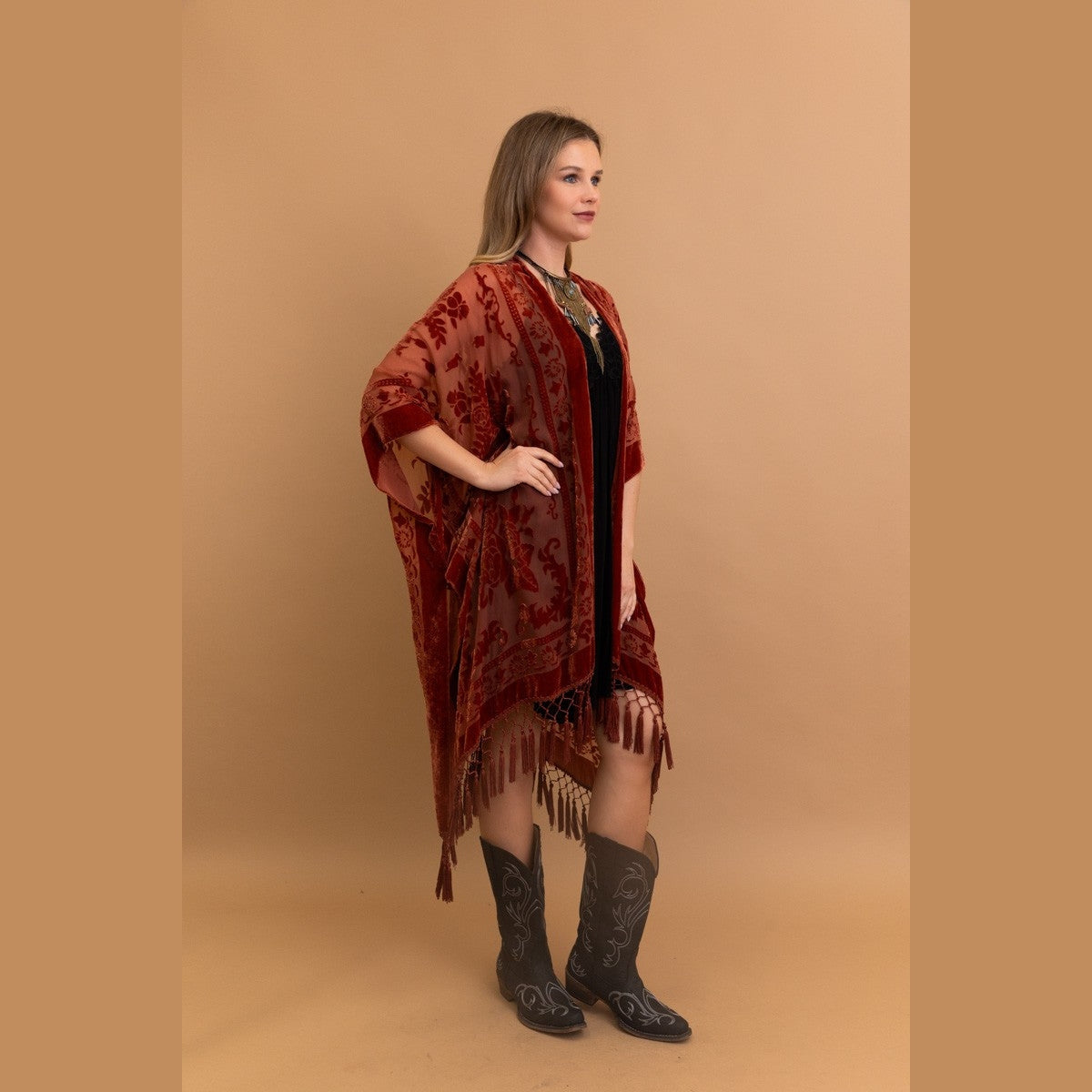 Velvet Mesh Tapestry Tassel Kimono