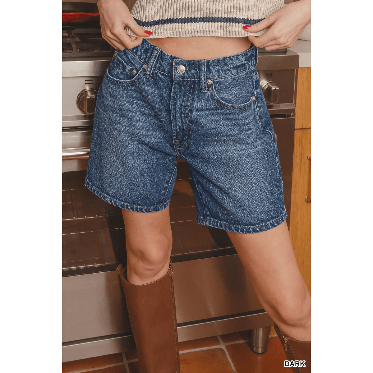 MID THIGH DENIM SHORT PANTS Mid Thich Denim Shorts