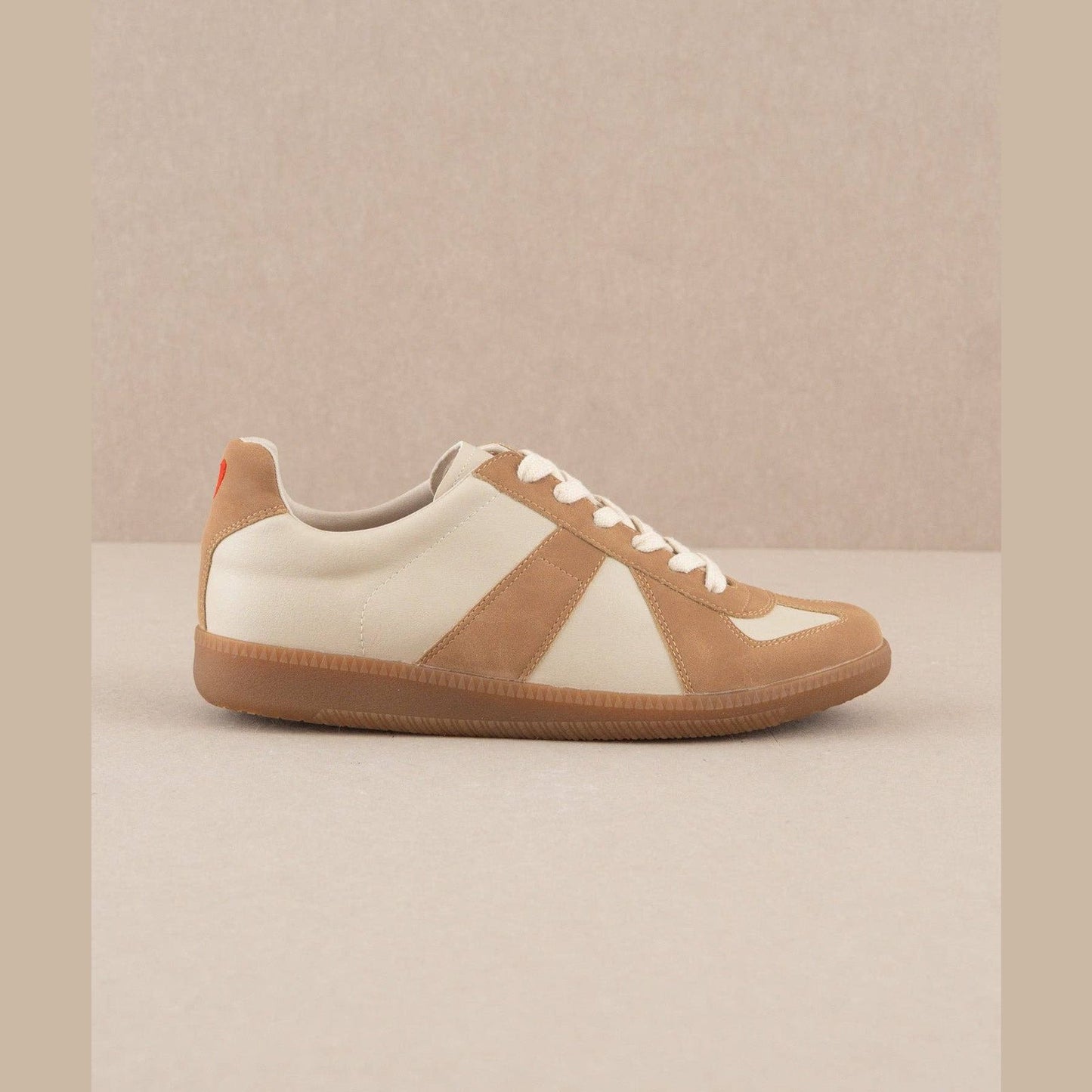 The Noelle Camel | Low Top Sneaker