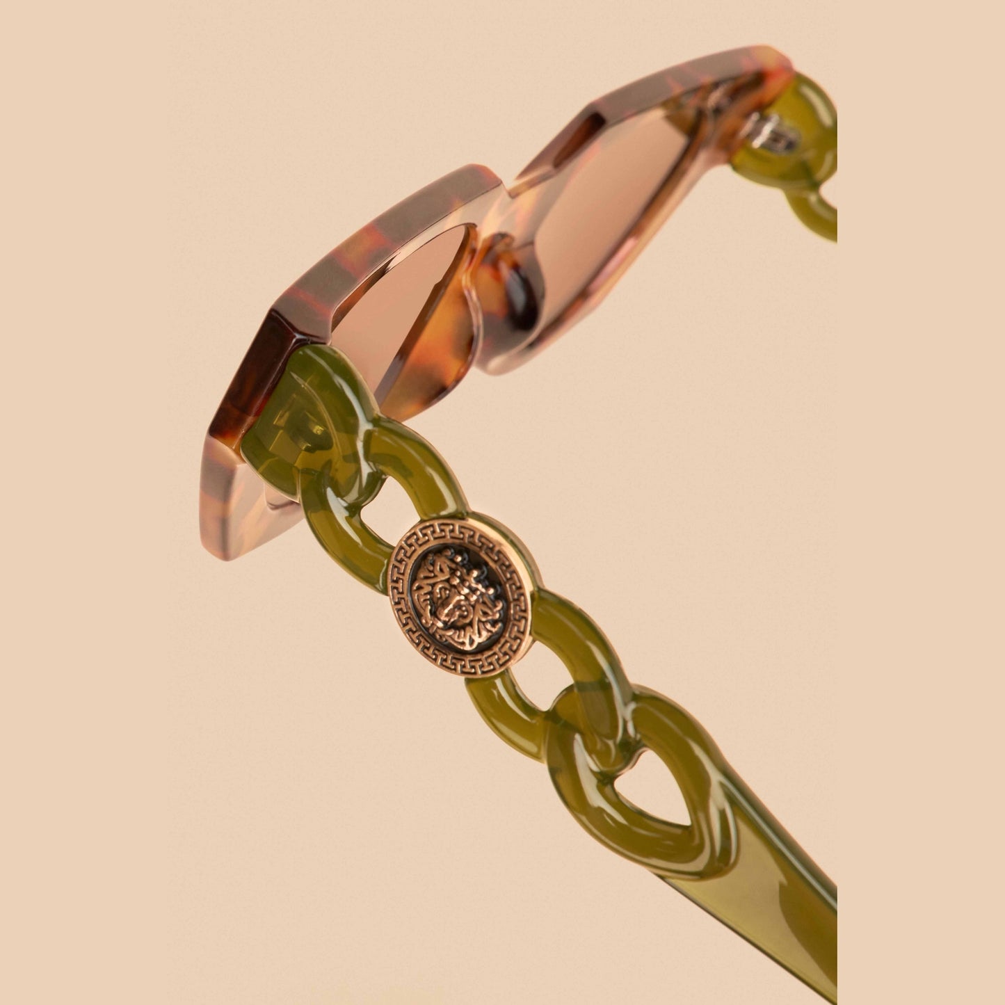 Luxe Zelia Sunglasses - Tortoiseshell/Olive
