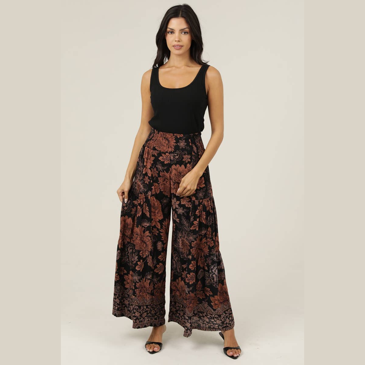 WIDE LEG PRINTED PANTS