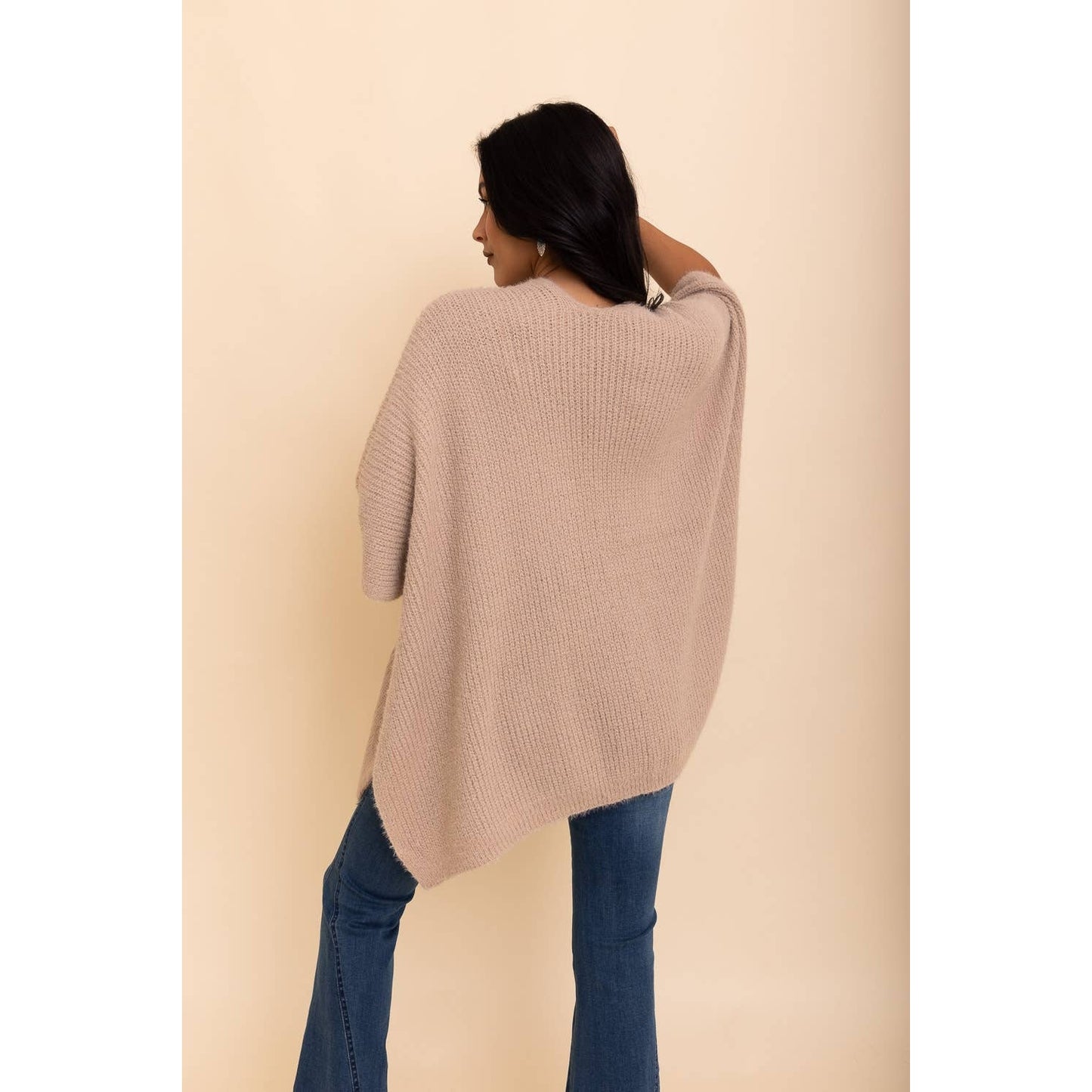 Chic Boucle Cozy Cardigan Poncho