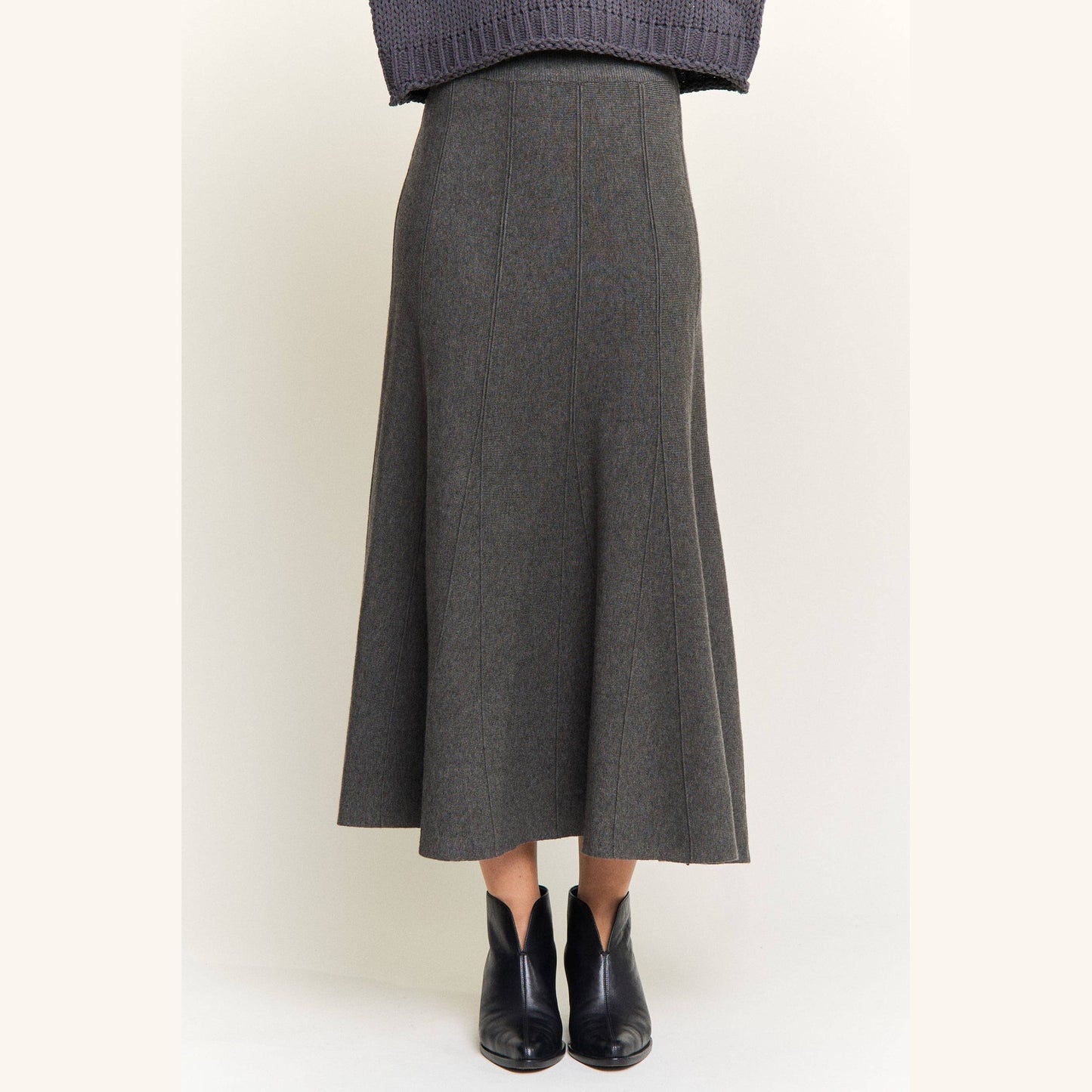 Ribbed Knit Pleated Midi Skirt