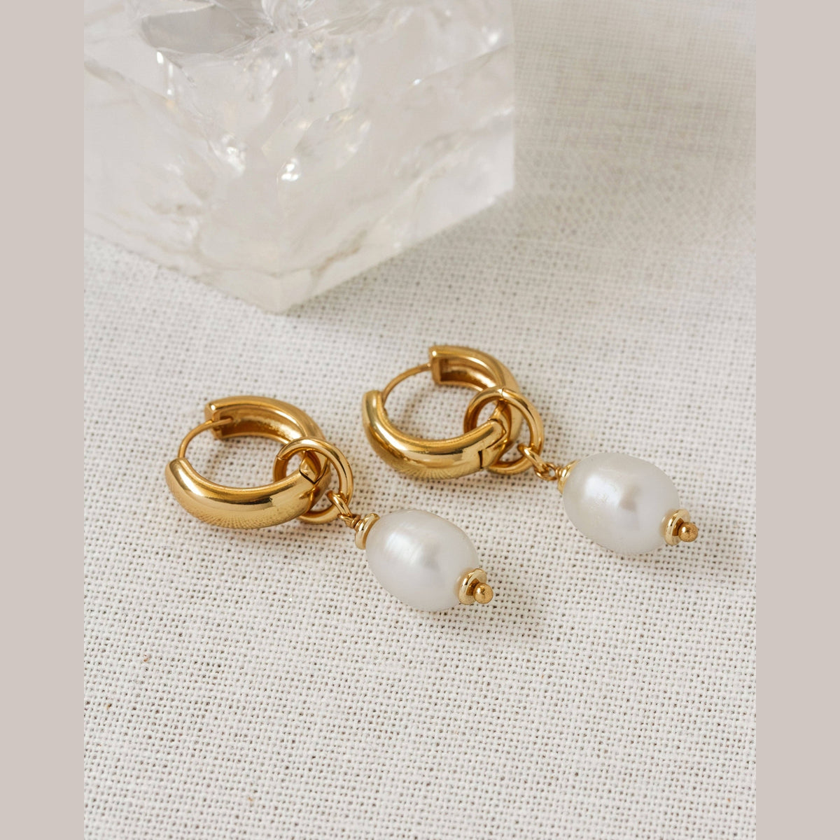 Barely There Pearl Interchangeable Hoop Earring