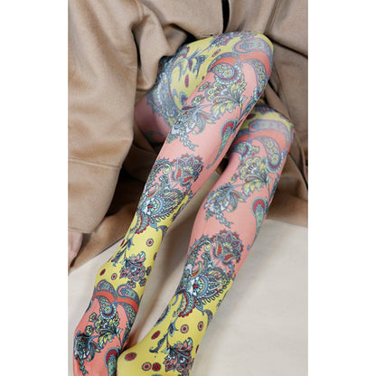 Vibrant Paisley