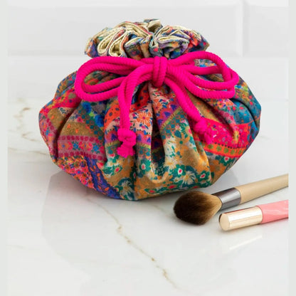 Drawstring Velvet Cosmetic Pouch - Folk Flower