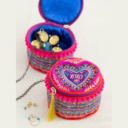 Embroidered Jewelry Case - XOXO