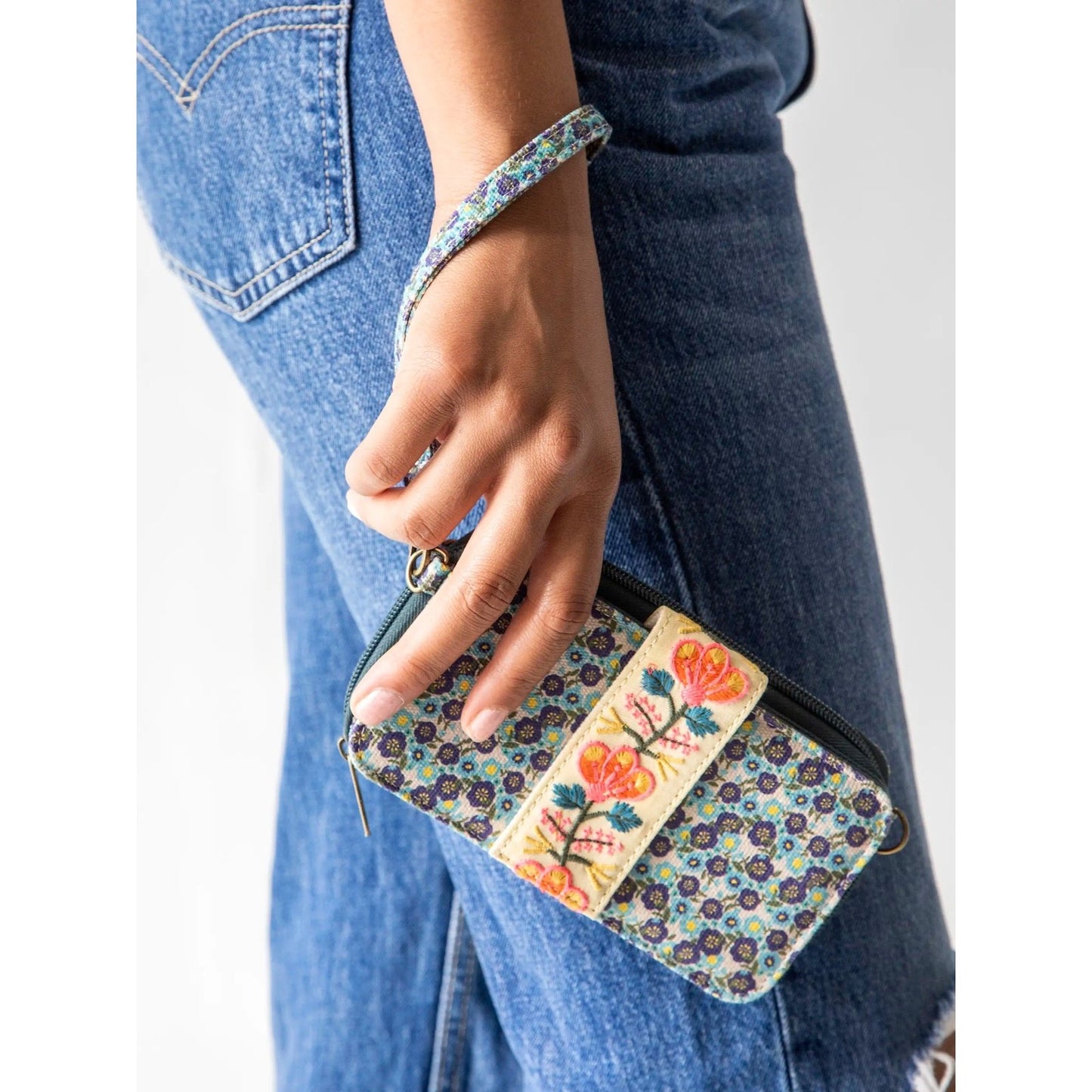 Wristlet Wallet - Blue Floral Ditsy