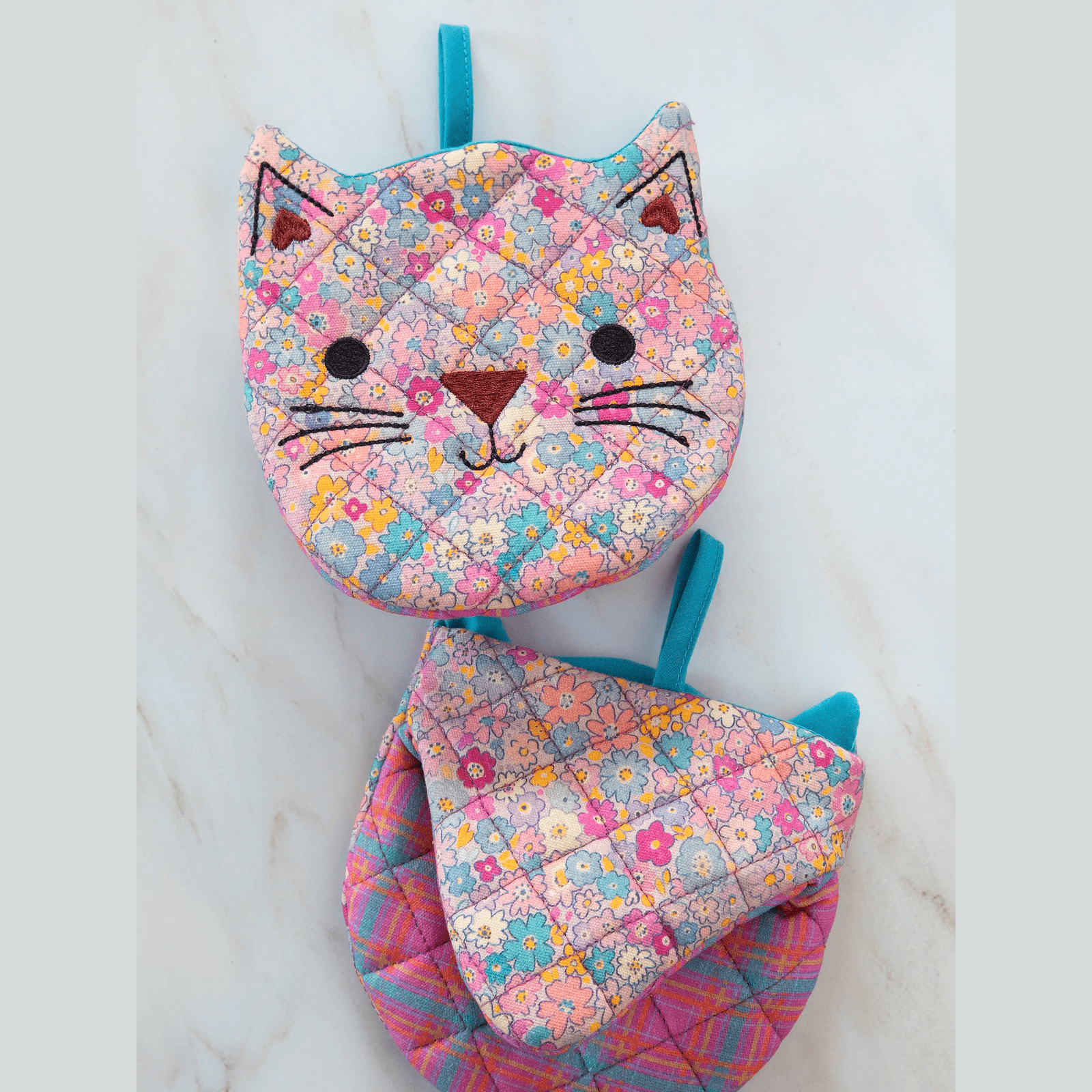 Mini Oven Mitts, Set of 2 - Cat