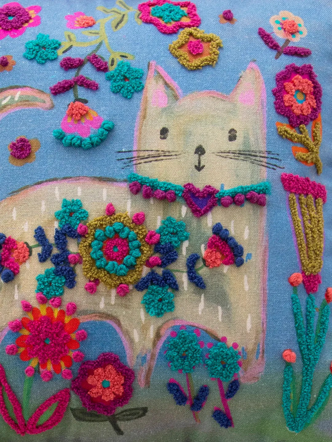 Tufted Boho Pillow - Cat - Thumbnail 5