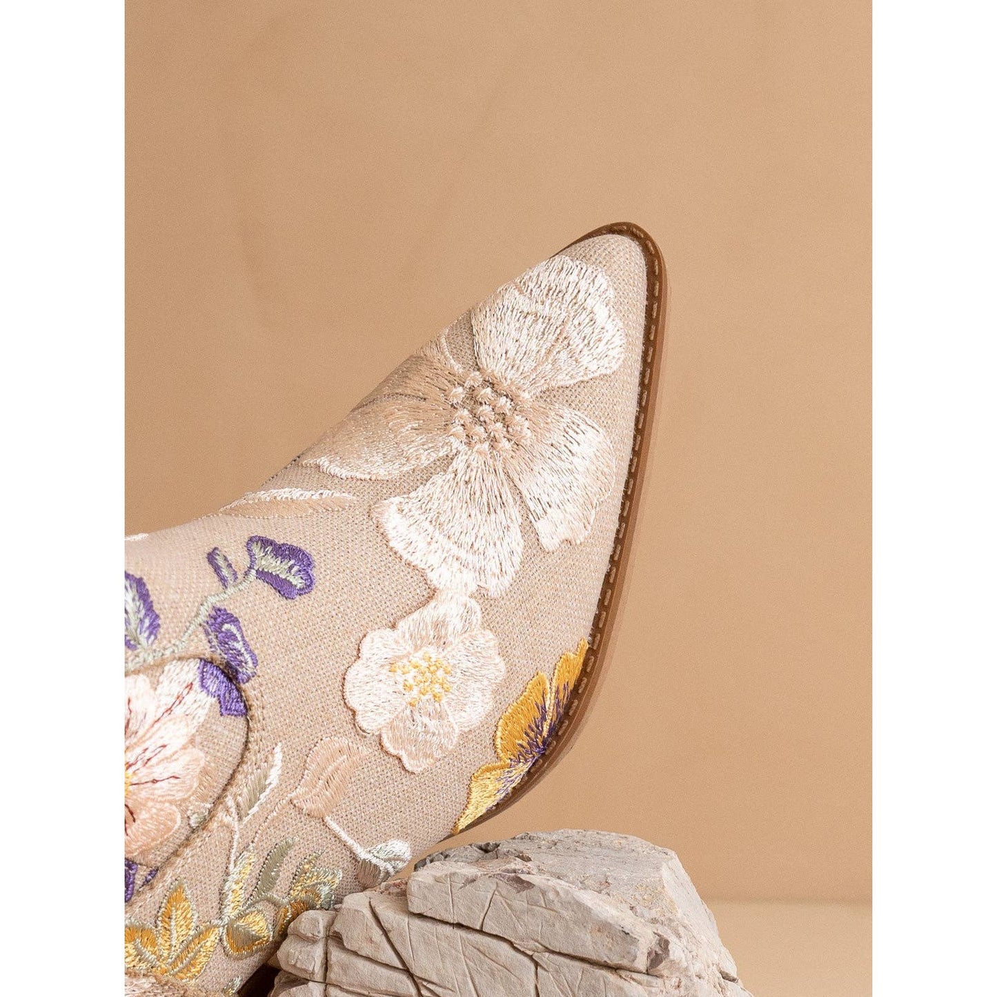 The Wanda | Taupe Floral Applique Western Boot