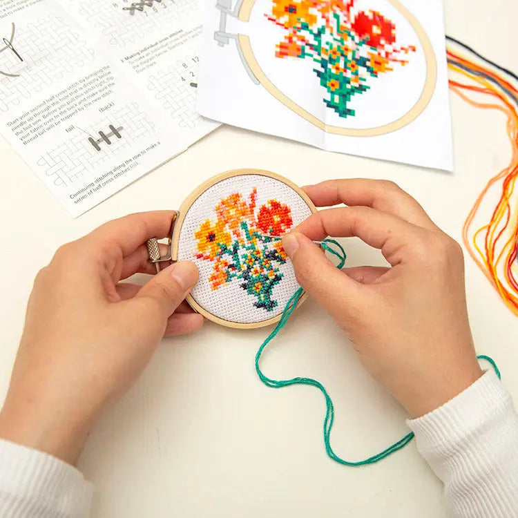 Mini Cross Stitch Embroidery Kit - Flowers