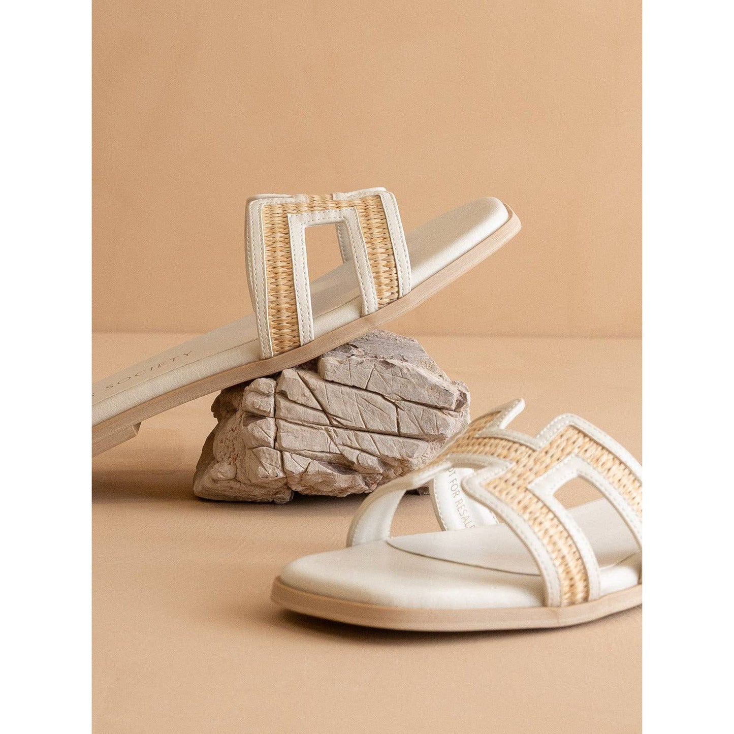 The Ena | White H Cutout Raffia Slide