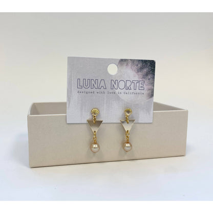 Thingamabob Treasures Pearl Post Earrings - The Feral Market