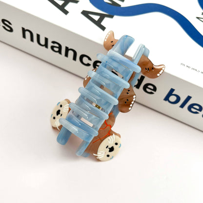 Floating Sea Otter Claw Clip