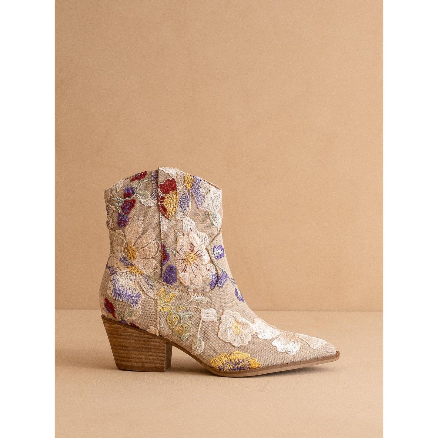 The Wanda | Taupe Floral Applique Western Boot
